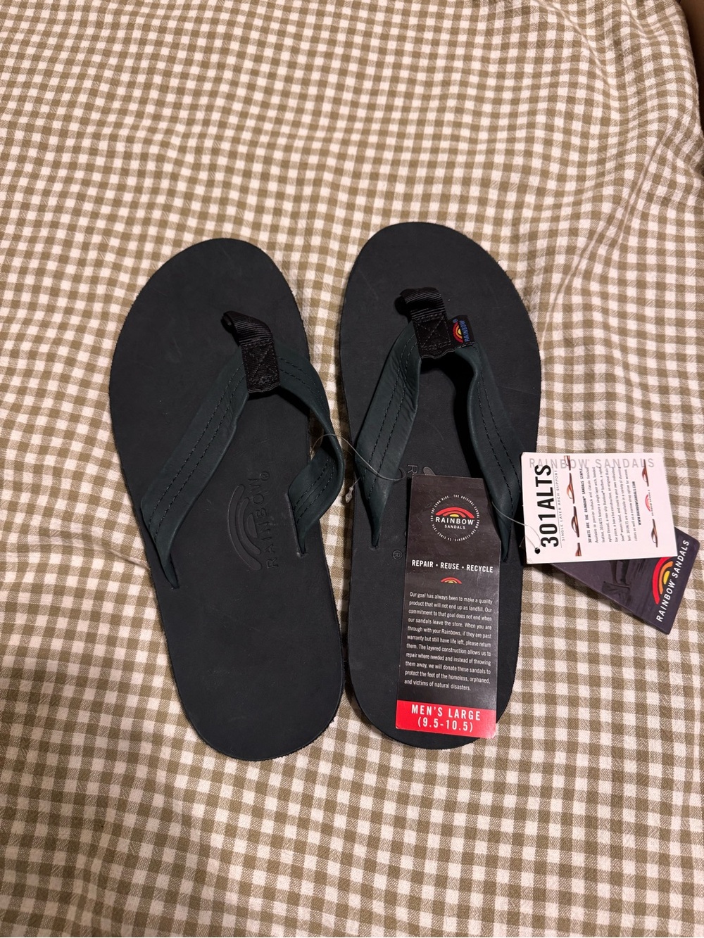 Rainbow Men's Black and Dark Green Leather Flip Flops